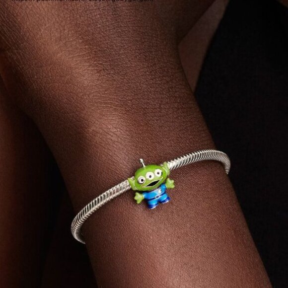 Pandora Disney Pixar Toy Story Alien Charm - Picture 5 of 5